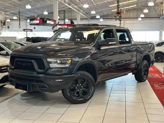 RAM 1500 5.7 V8 GASOLINA REBEL CD 4X4 AUTOMÁTICO
